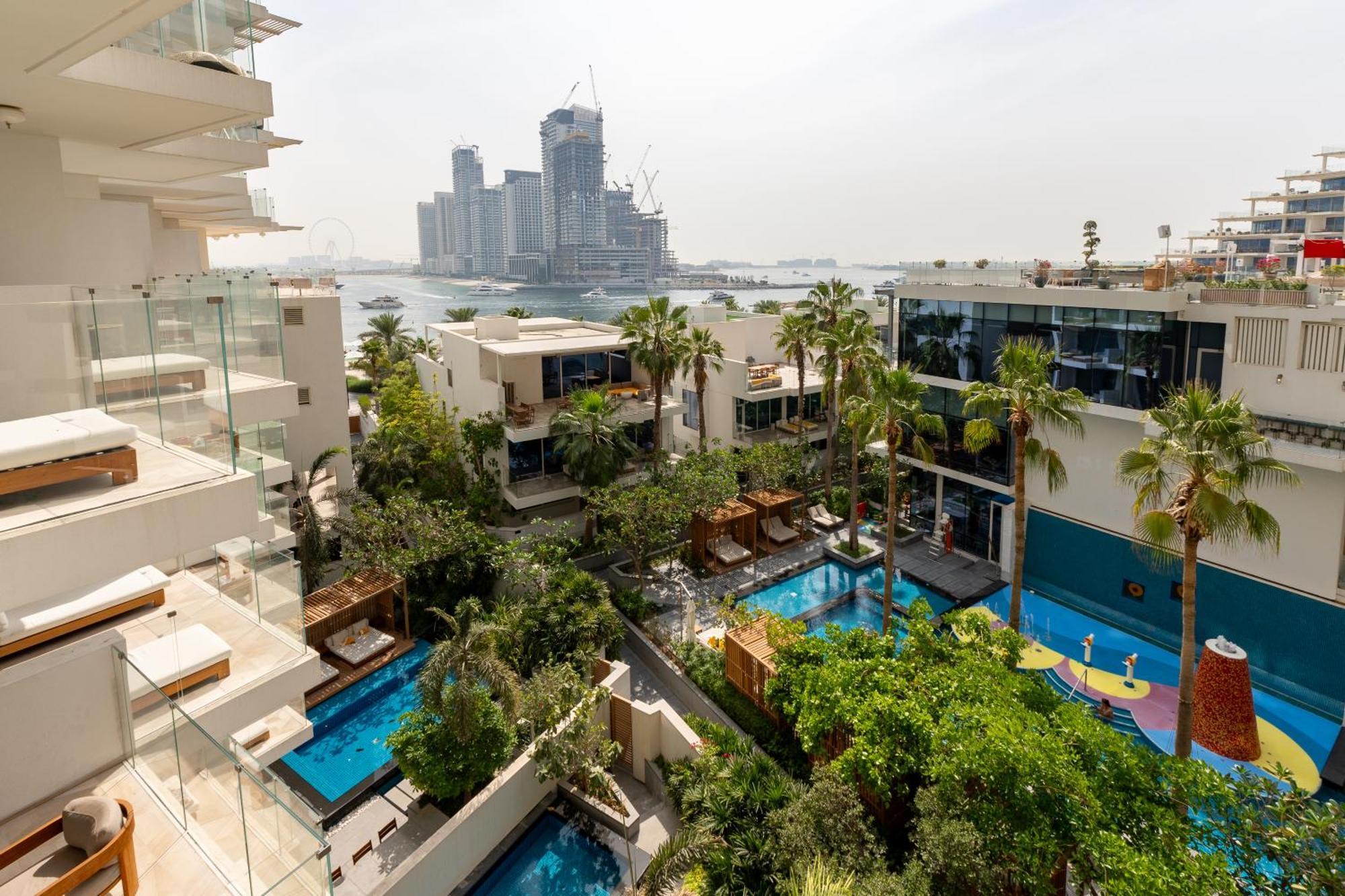 Five Palm Jumeirah Residences - Mint Stay Dubai Exteriör bild