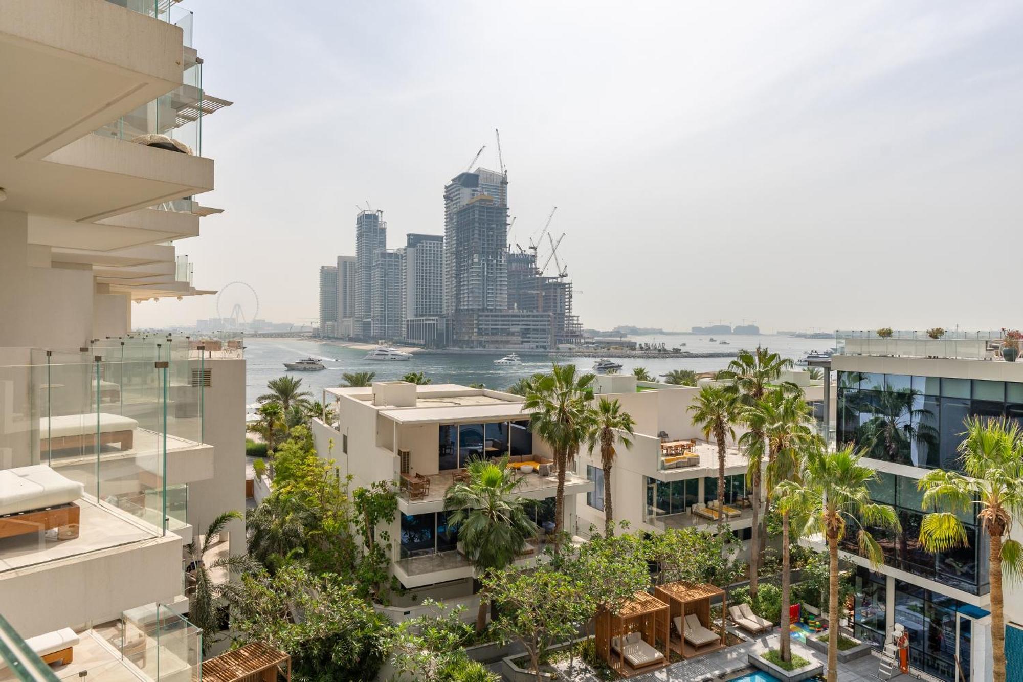 Five Palm Jumeirah Residences - Mint Stay Dubai Exteriör bild