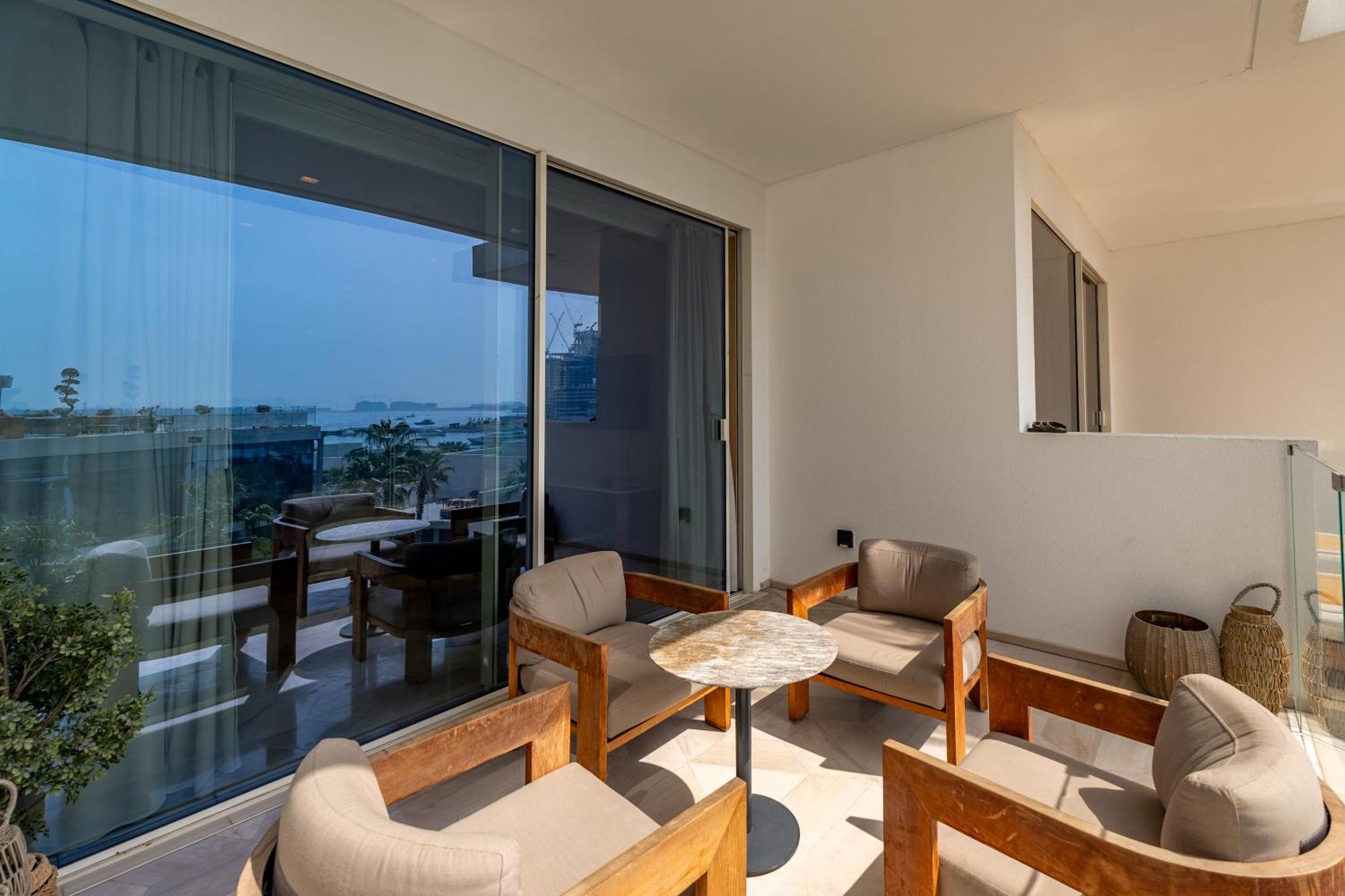 Five Palm Jumeirah Residences - Mint Stay Dubai Exteriör bild