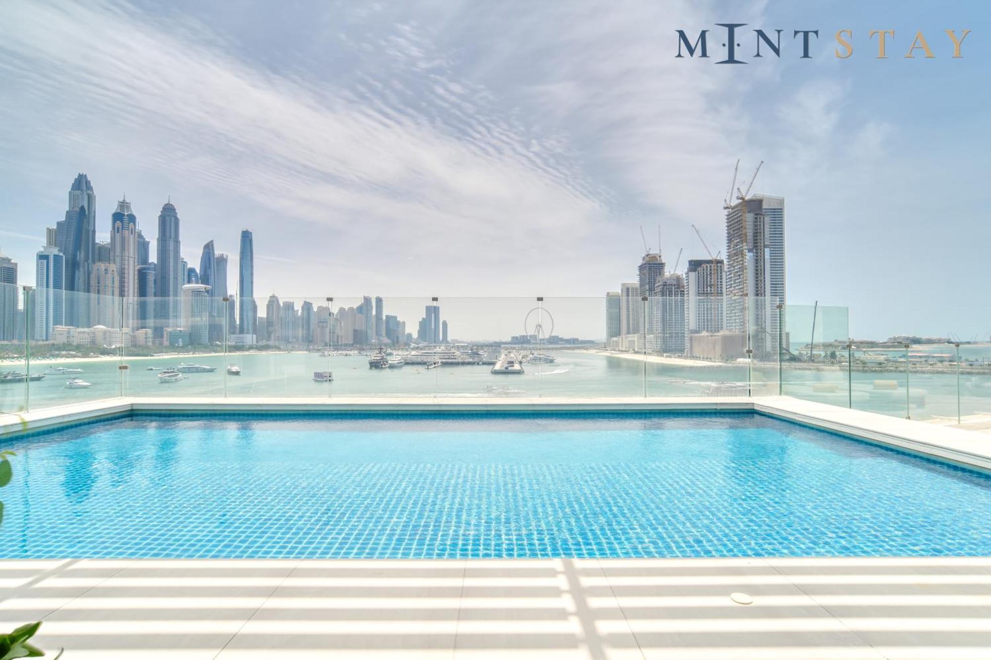 Five Palm Jumeirah Residences - Mint Stay Dubai Exteriör bild