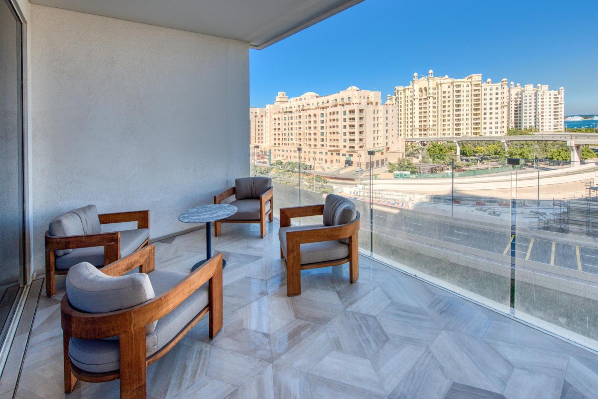 Five Palm Jumeirah Residences - Mint Stay Dubai Exteriör bild